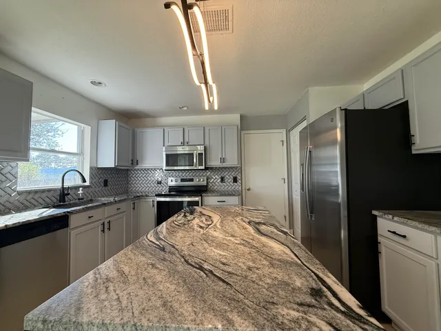 $2,900 | 1925 Southwest Libra Lane, Port St. Lucie, FL 34984