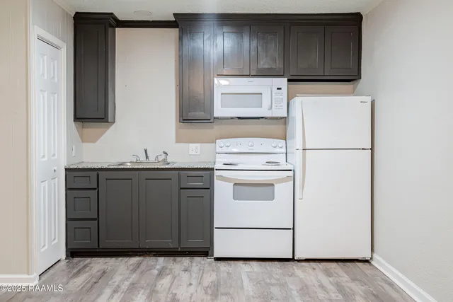 $670,000 | 314 Deare Street, New Iberia, LA 70560