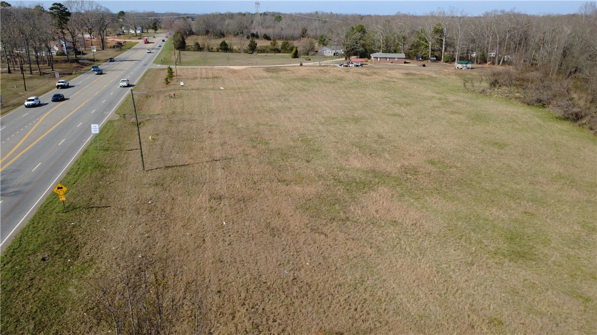 9005 Augusta Road Pelzer, SC 29669 - Photo 5 of 21