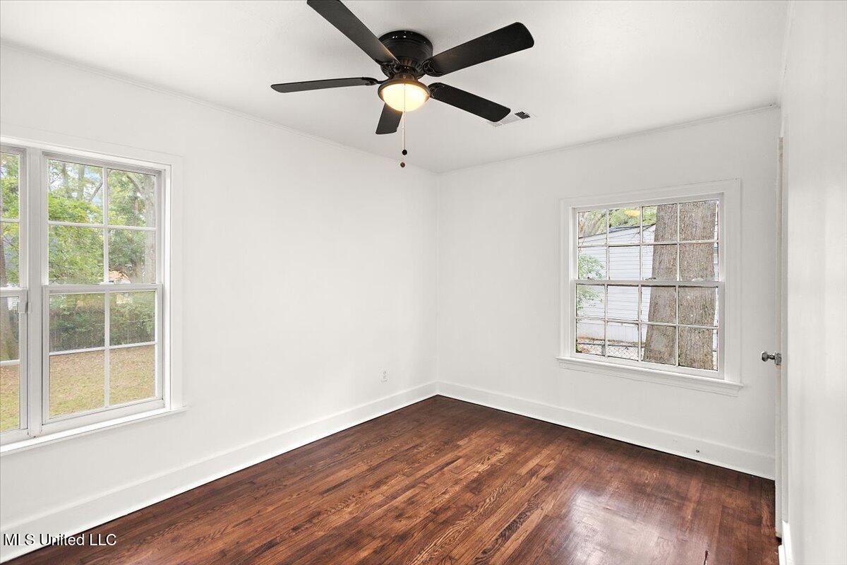 551 Woodbury Road Jackson, MS 39206 - Photo 7 of 9 Bedroom 3