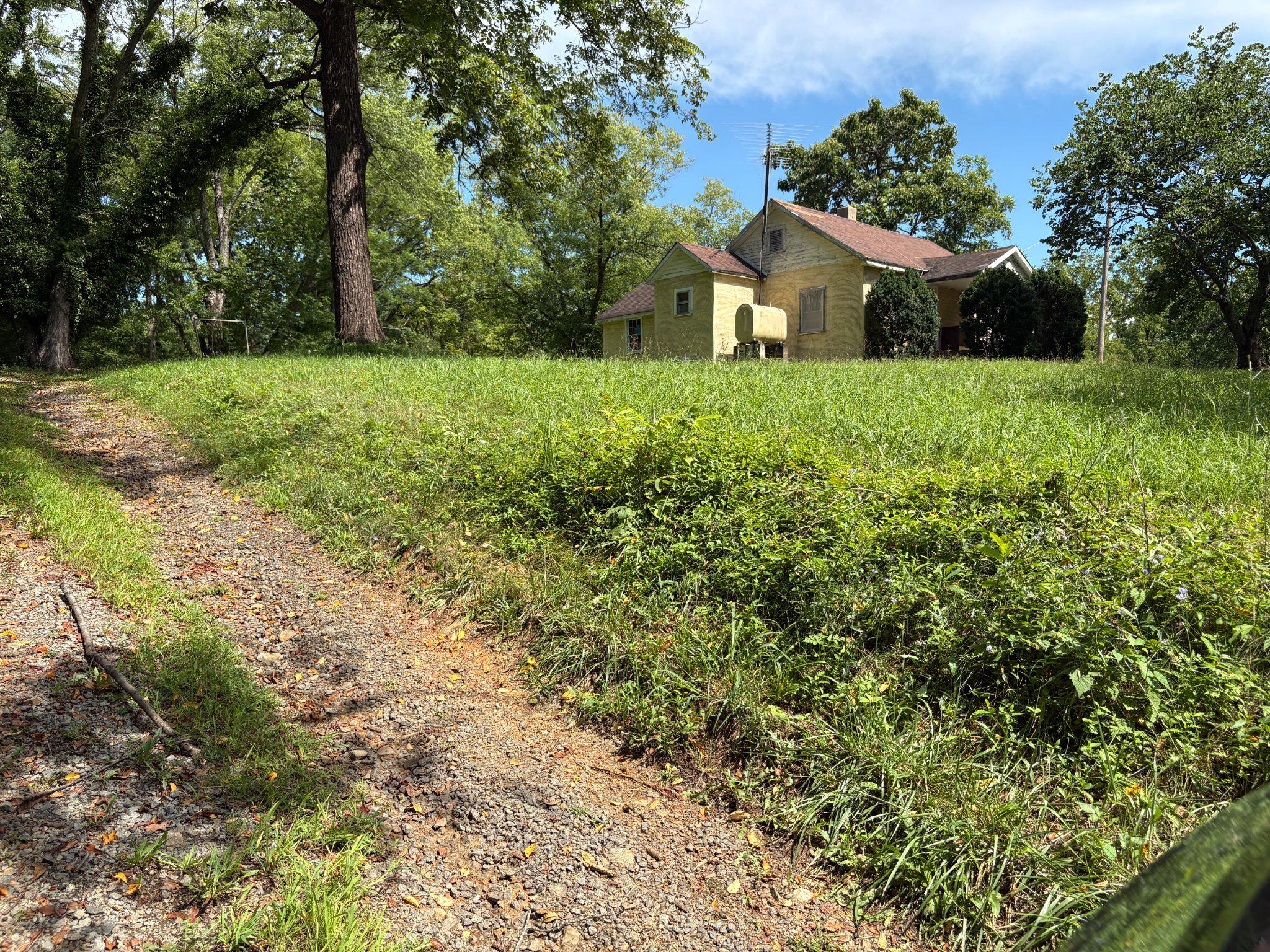 40114 Braddock Road Aldie, VA 20105 - Photo 1 of 11 Photo taken at bottom of driveway