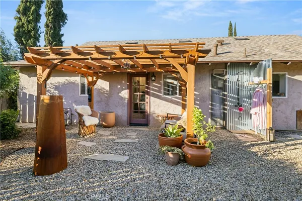 $1,149,000 | 95 Taormina Lane, Ojai, CA 93023