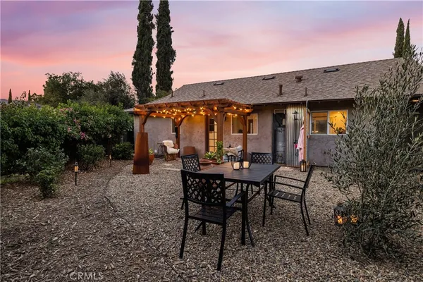$1,149,000 | 95 Taormina Lane, Ojai, CA 93023