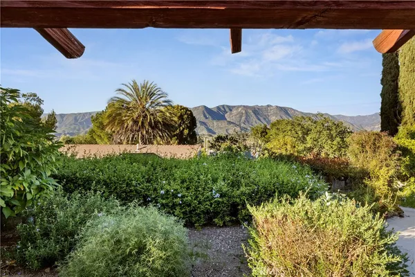 $1,149,000 | 95 Taormina Lane, Ojai, CA 93023