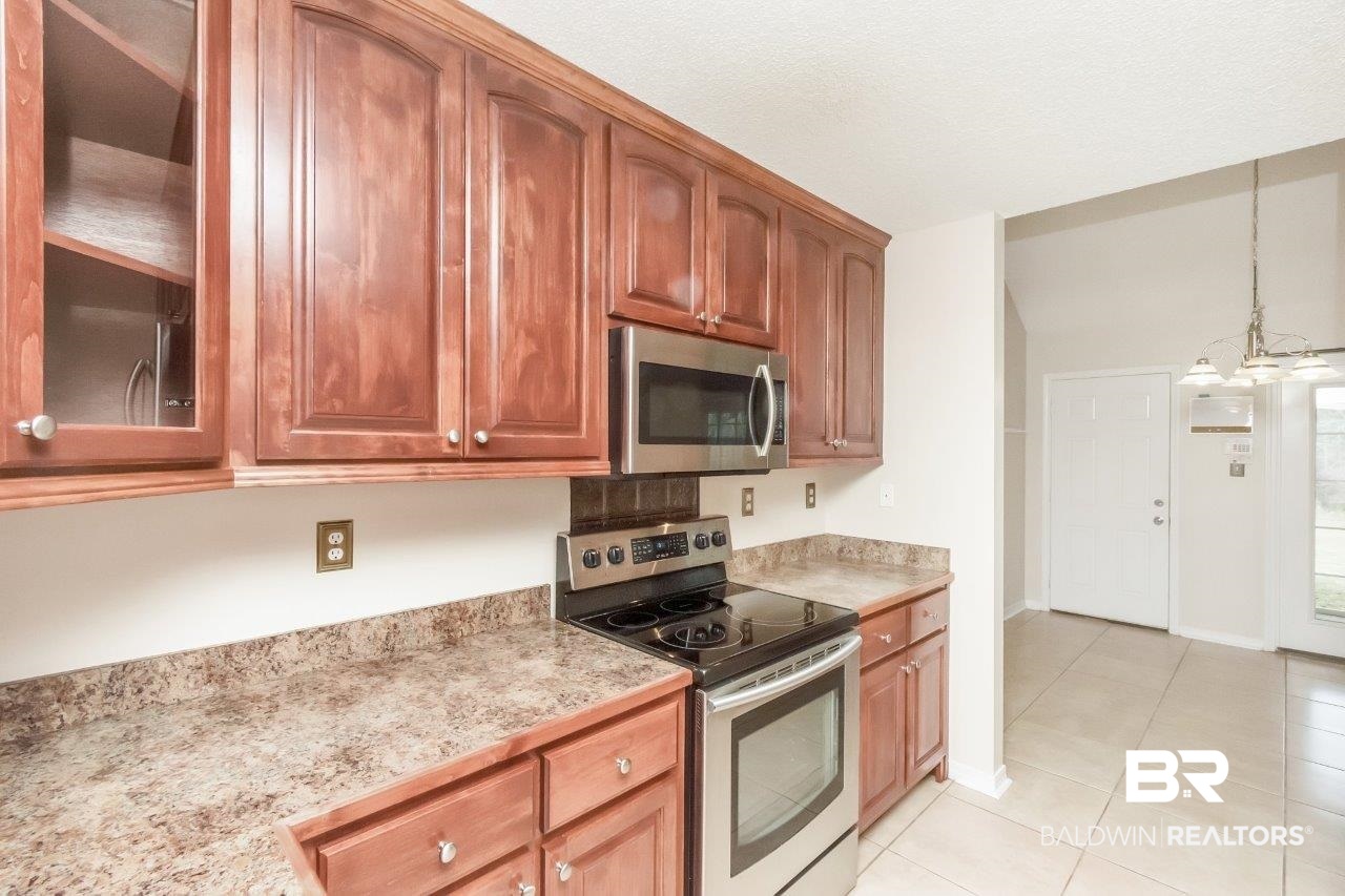11590 Hampton Road Mobile, AL 36608 - Photo 8 of 29