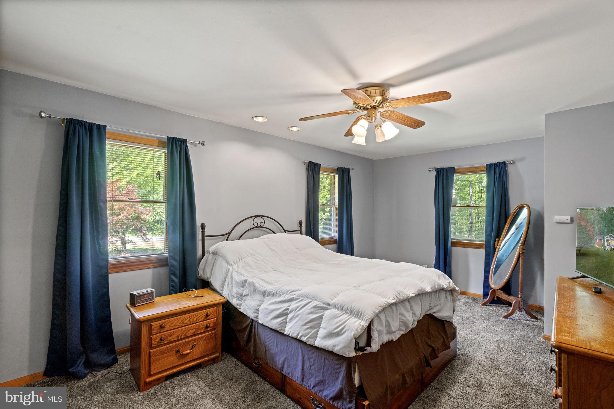 5755 Pilgrims Rest Road Broad Run, VA 20137 - Photo 23 of 49 Bedroom 1