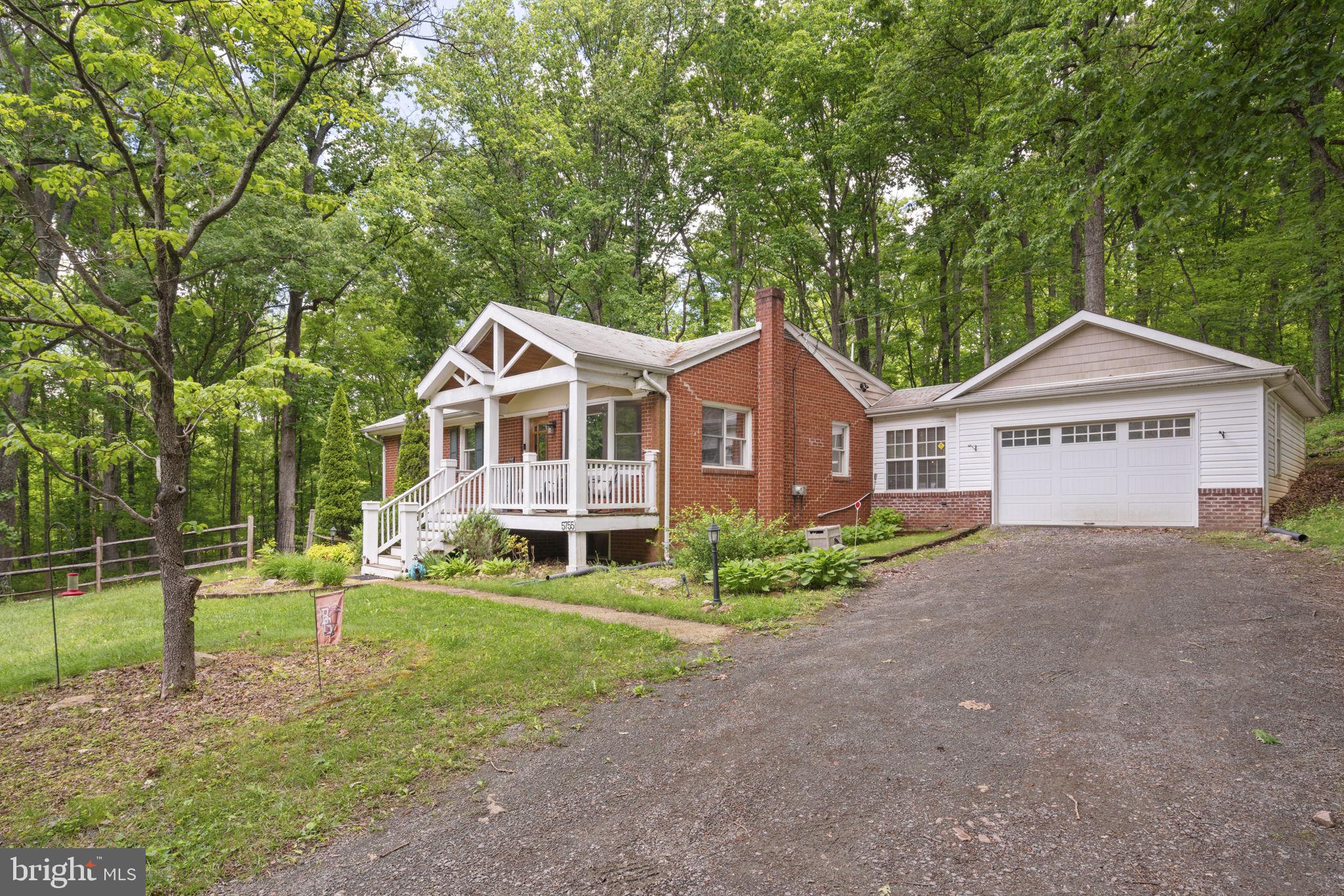 5755 Pilgrims Rest Road Broad Run, VA 20137 - Photo 4 of 49 Oversized garage