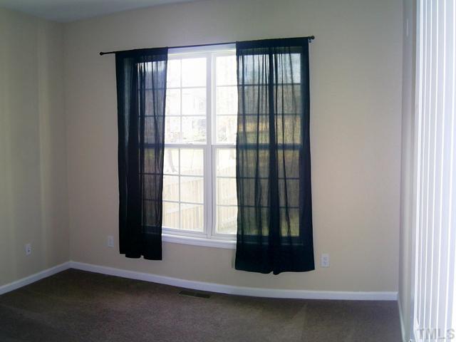 1102 Lakeview Road Durham, NC 27712 - Photo 11 of 18