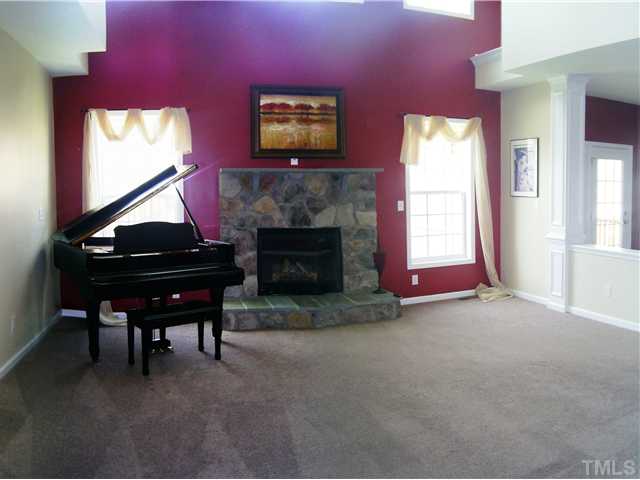 1102 Lakeview Road Durham, NC 27712 - Photo 4 of 18
