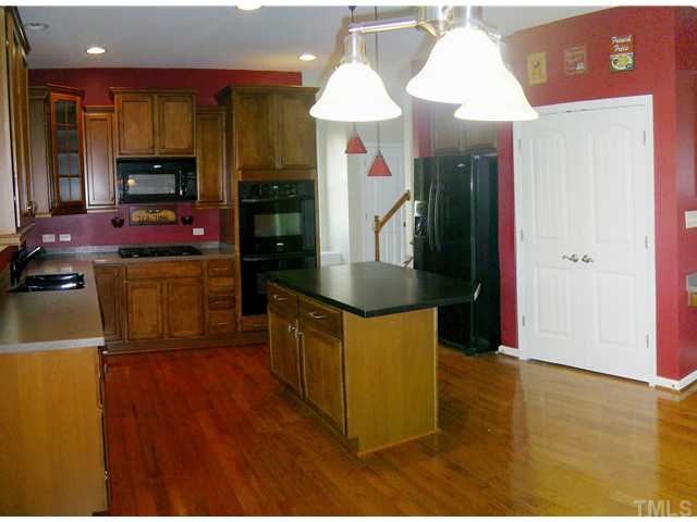 1102 Lakeview Road Durham, NC 27712 - Photo 6 of 18