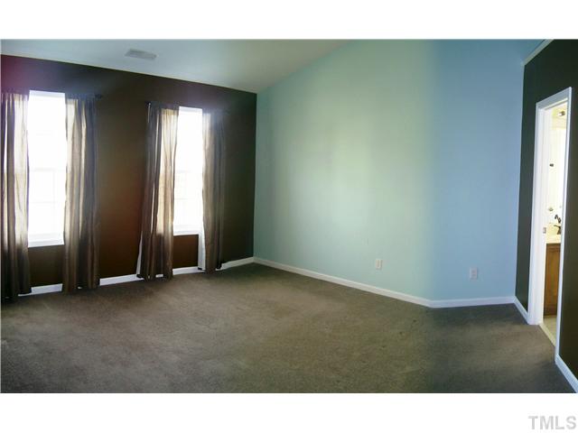 1102 Lakeview Road Durham, NC 27712 - Photo 9 of 18