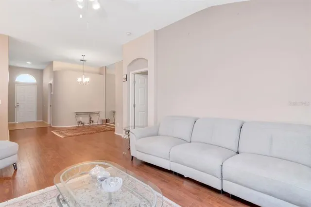 $2,500 | 314 Fountainview Circle, Oldsmar, FL 34677