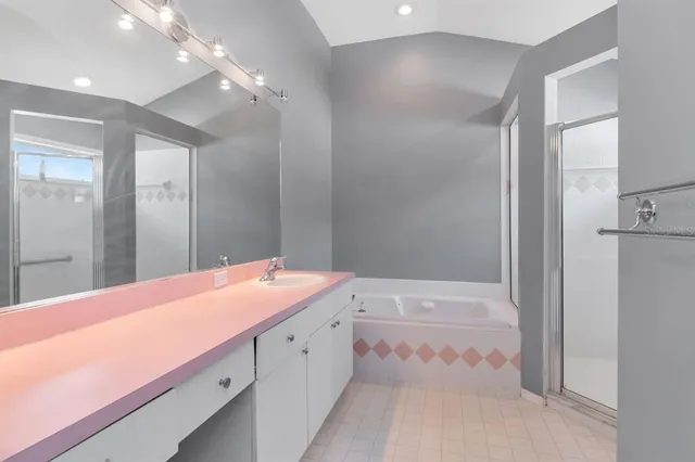 $2,500 | 314 Fountainview Circle, Oldsmar, FL 34677