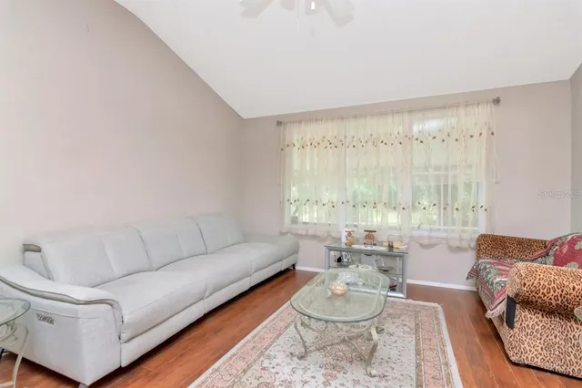 $2,500 | 314 Fountainview Circle, Oldsmar, FL 34677