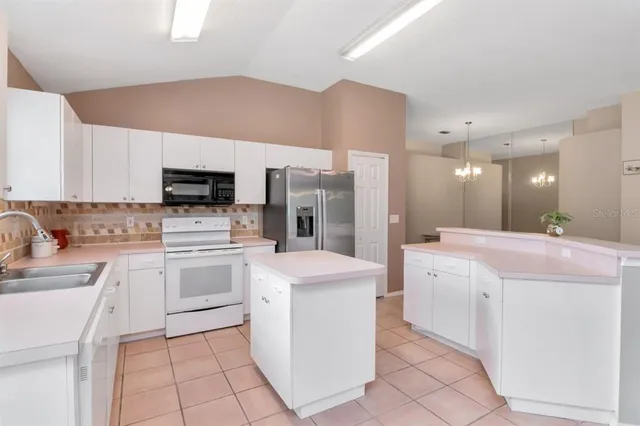 $2,500 | 314 Fountainview Circle, Oldsmar, FL 34677