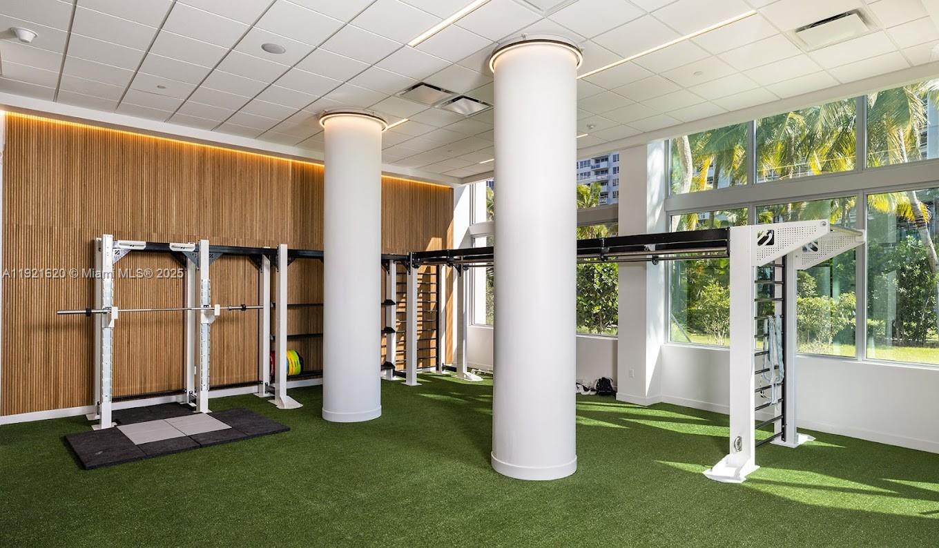 1500 Bay Road, Unit 1558S Miami Beach, FL 33139 - Photo 41 of 54 a front view of a building with garden