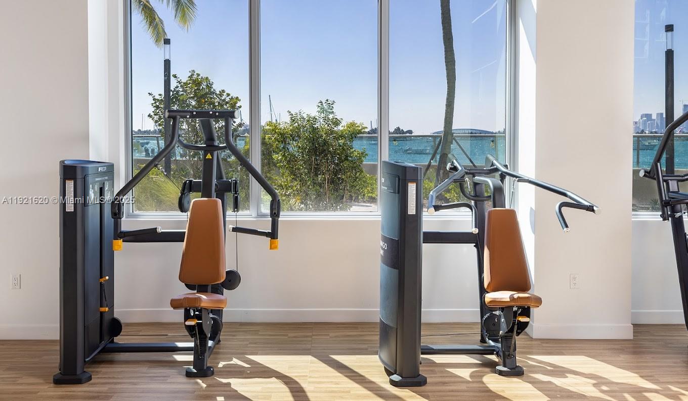 1500 Bay Road, Unit 1558S Miami Beach, FL 33139 - Photo 42 of 54