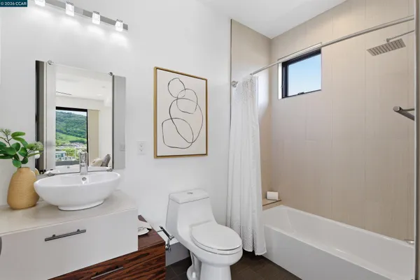 $4,395,000 | 11 Bigleaf Road, Orinda, CA 94563