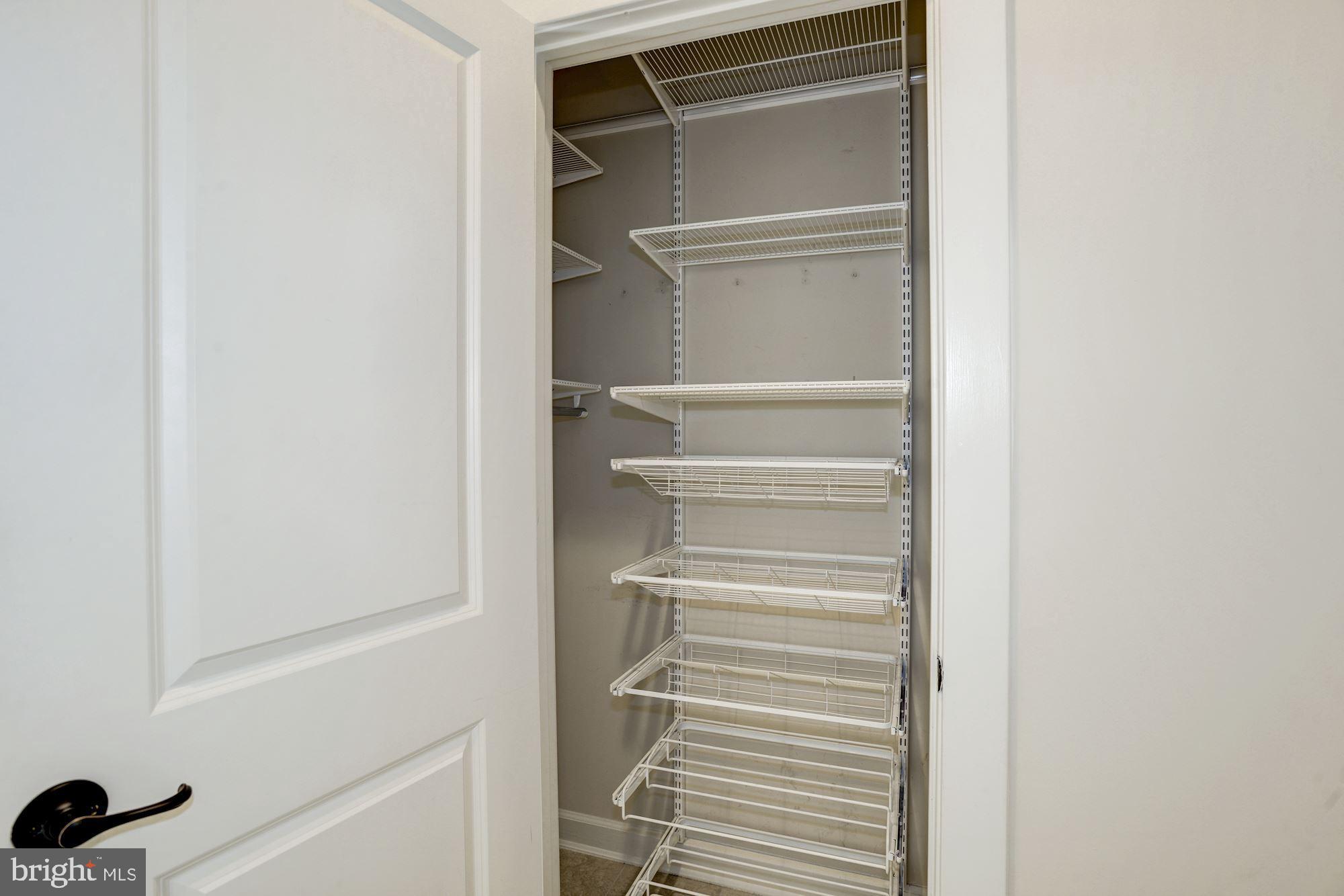 1140 South Glebe Road Arlington, VA 22204 - Photo 14 of 61 Entry Level Shoe Closet