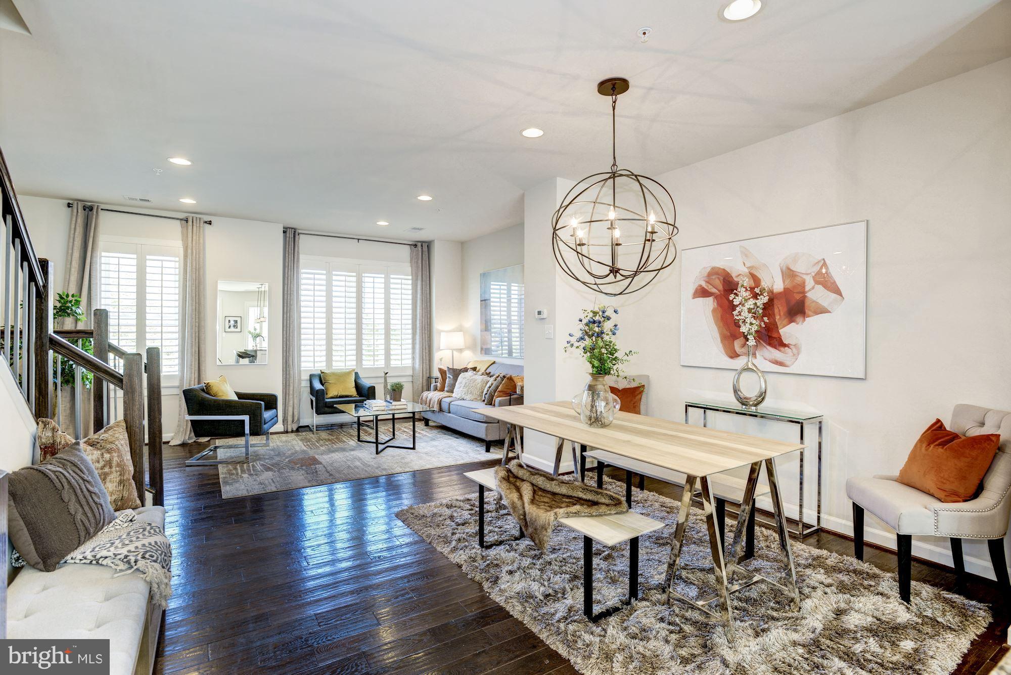 1140 South Glebe Road Arlington, VA 22204 - Photo 16 of 61 Gleaming Hardwood Floors and Light Filled Living