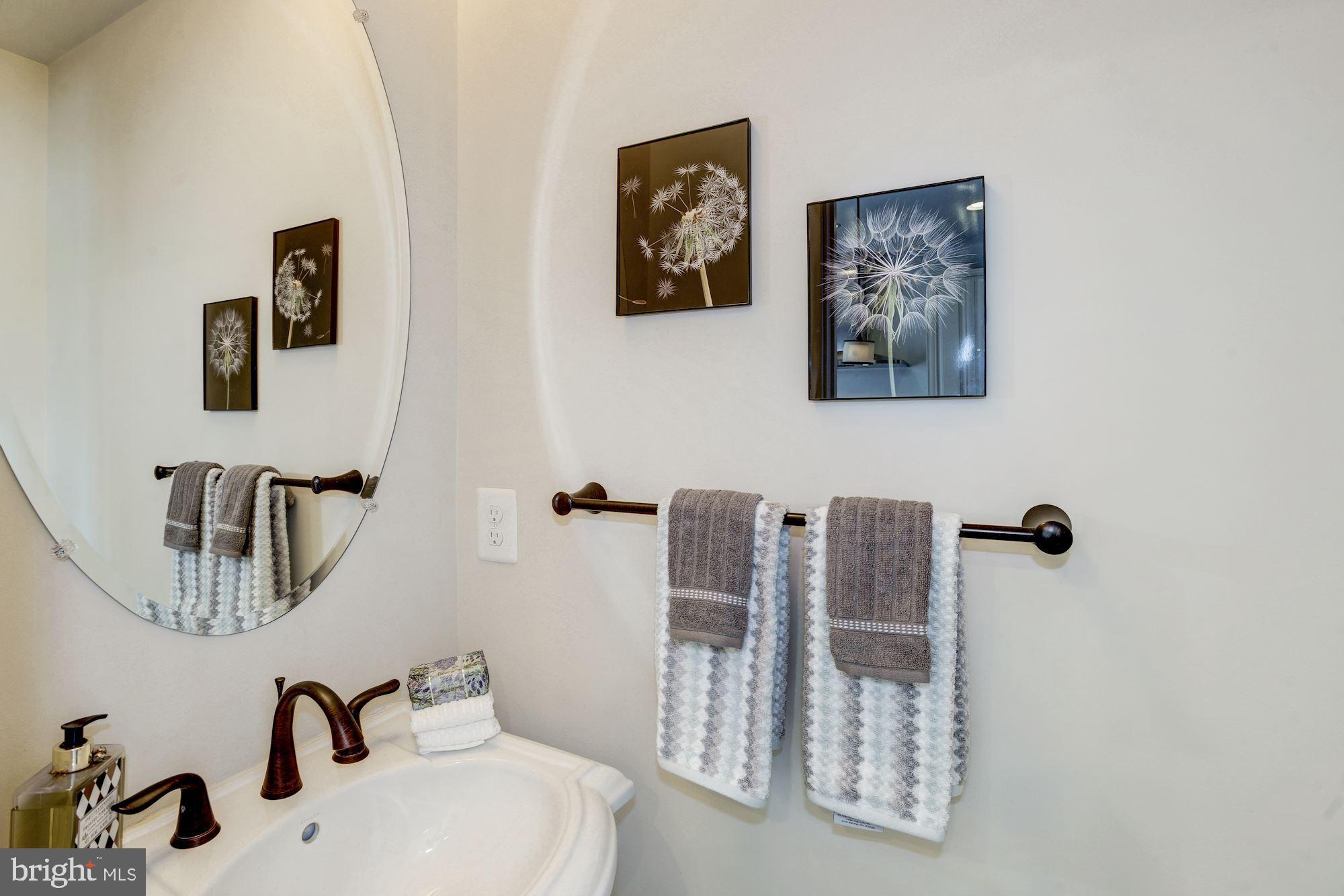 1140 South Glebe Road Arlington, VA 22204 - Photo 29 of 61 Main Level Half Bath