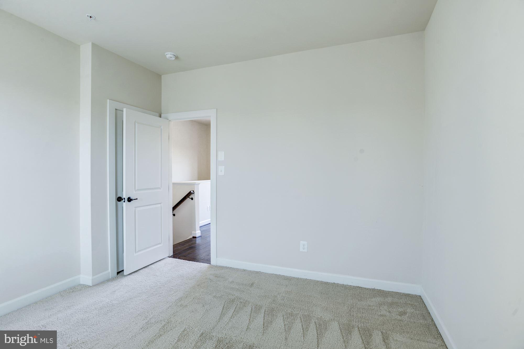 1140 South Glebe Road Arlington, VA 22204 - Photo 49 of 61 Top Floor Bedroom
