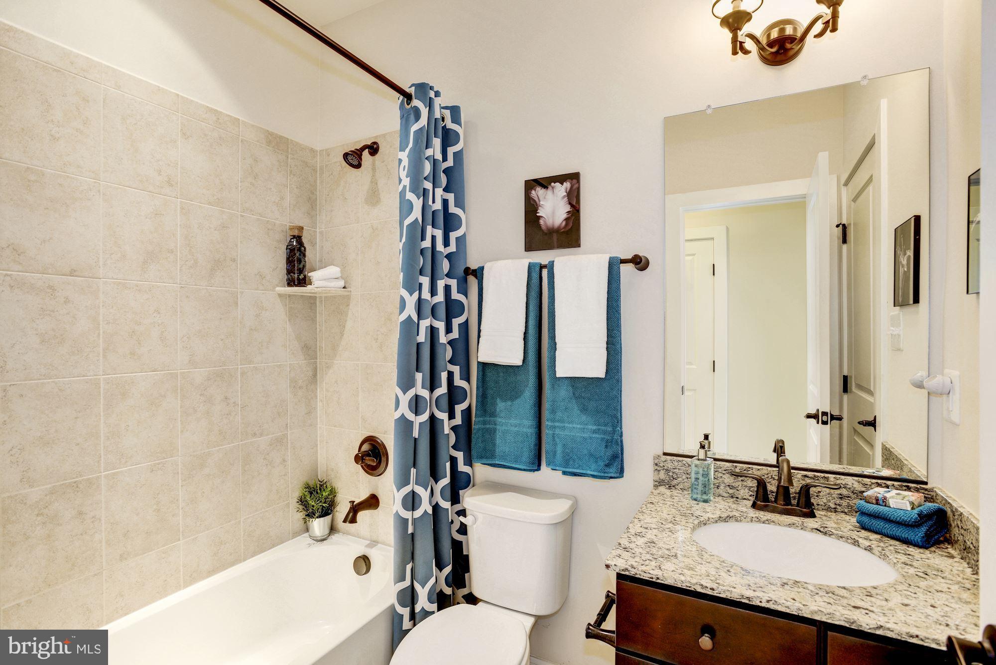 1140 South Glebe Road Arlington, VA 22204 - Photo 9 of 61 Entry Level Full Bath