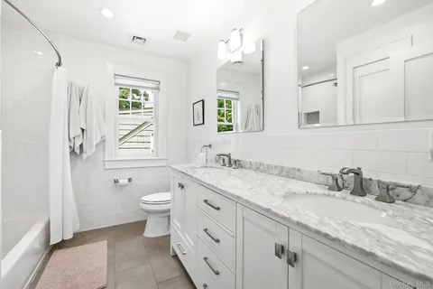 $1,849,000 | 1 Kenmare Road, Larchmont, NY 10538