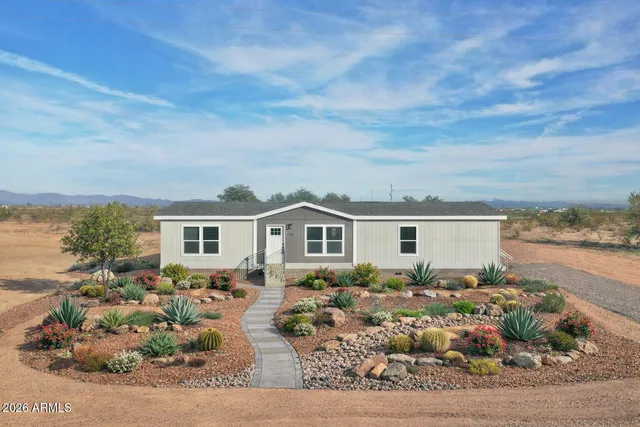 $295,000 | 2489 South 357th Lane, Tonopah, AZ 85354