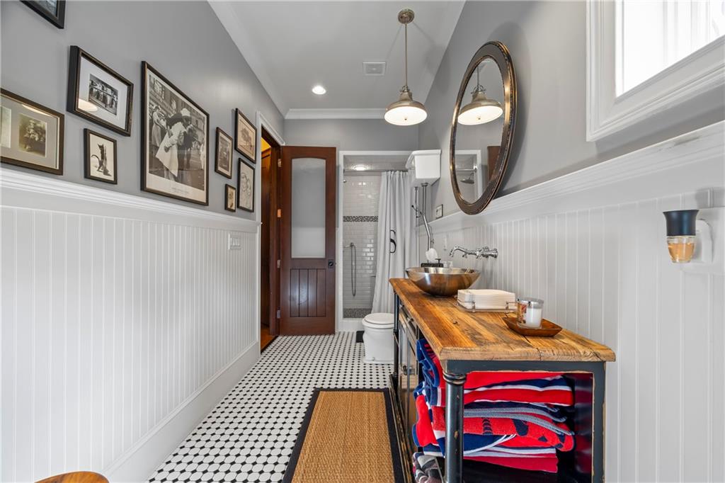 4239 Lower Jersey Road Covington, GA 30014 - Photo 82 of 91 a bathroom with a sink and a mirror