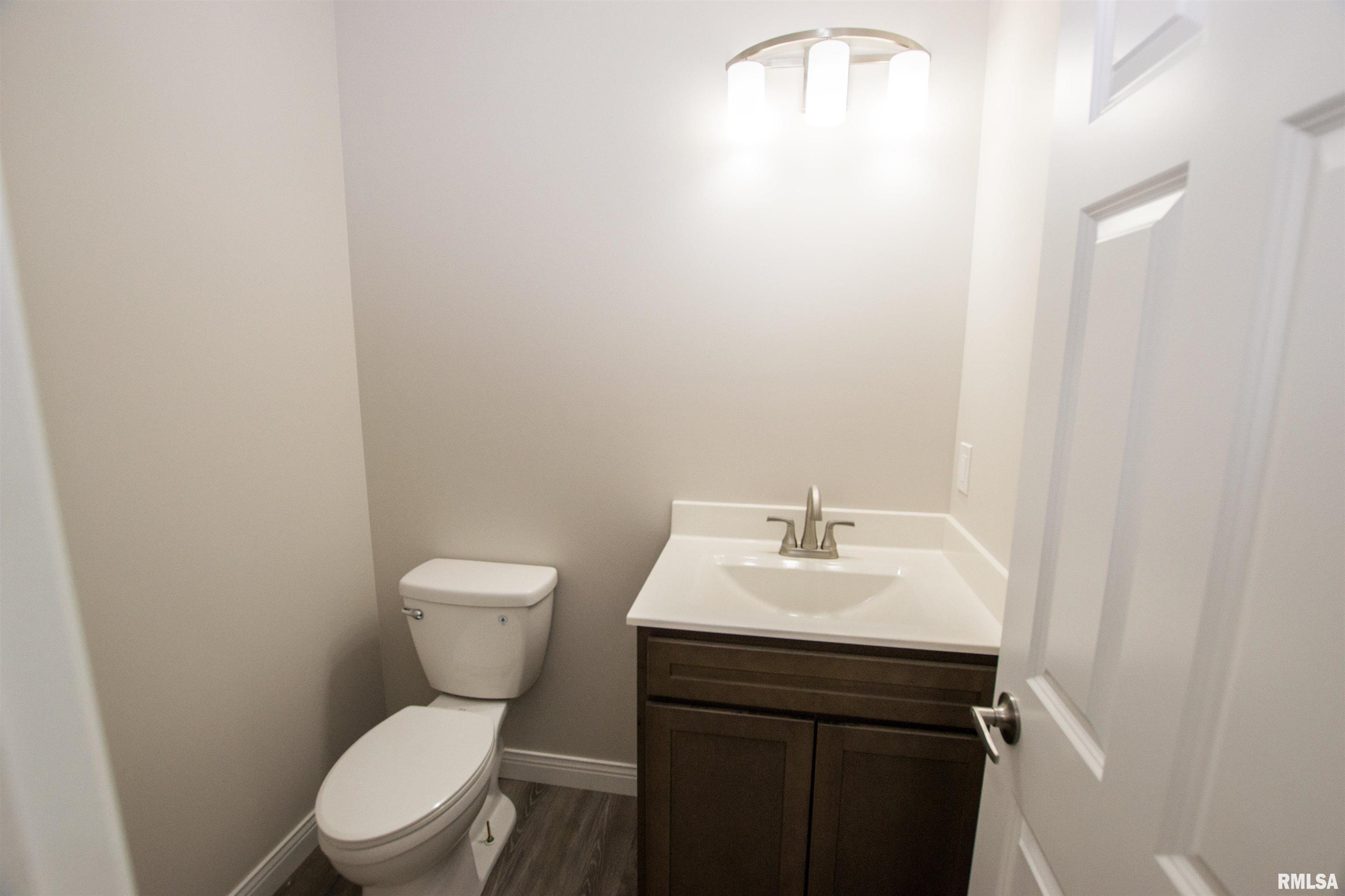 3548 Tower Court Clinton, IA 52732 - Photo 11 of 31 Gallery Image 11