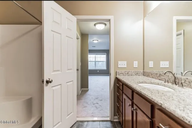 $2,800 | 15 Clarice Lane, Colonie, NY 12047