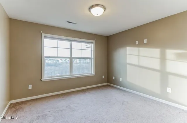 $2,800 | 15 Clarice Lane, Colonie, NY 12047