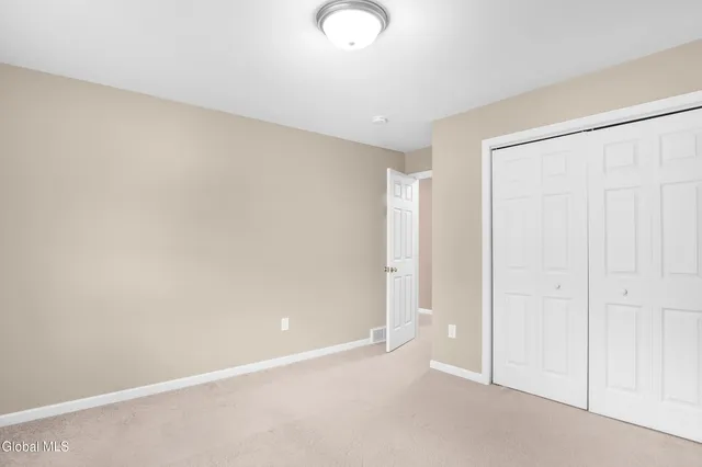 $2,800 | 15 Clarice Lane, Colonie, NY 12047