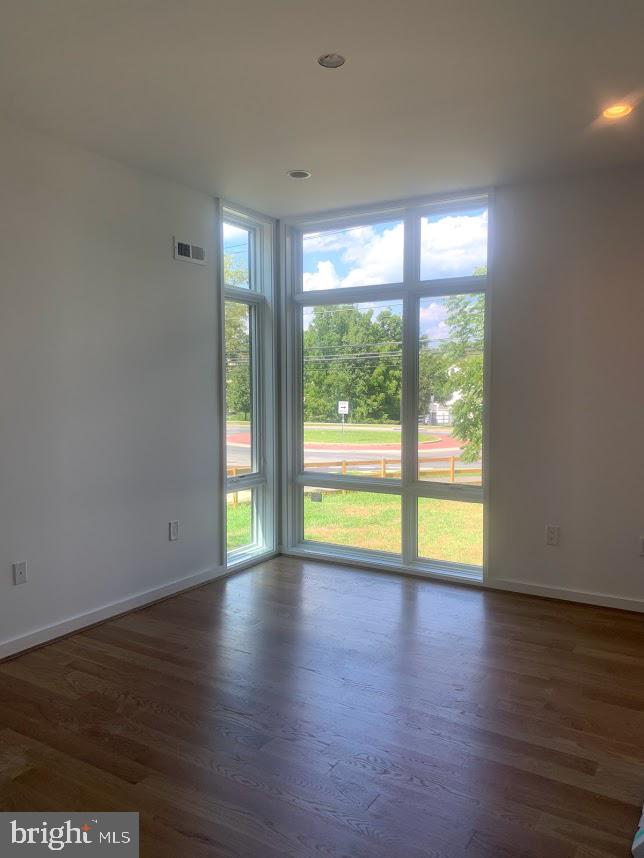 2901 Fairland Road Silver Spring, MD 20904 - Photo 26 of 48