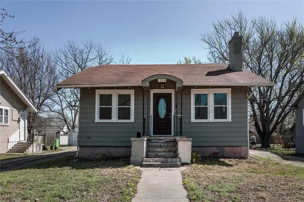 $175,000 | 1229 South Main Street, Ottawa, KS 66067