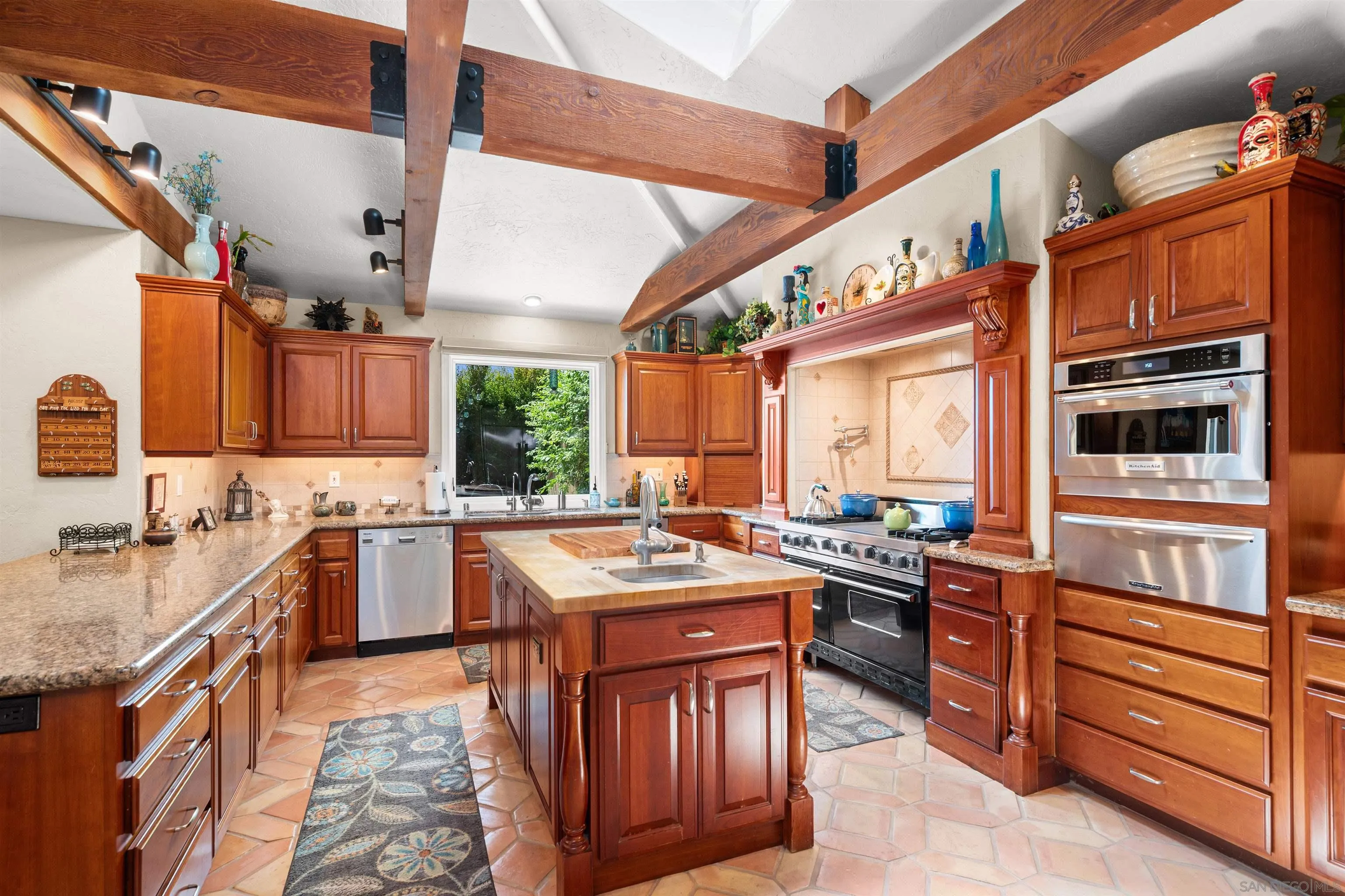 2188 Cordero Road Del Mar, CA 92014 - Photo 4 of 29 Gallery Image 4
