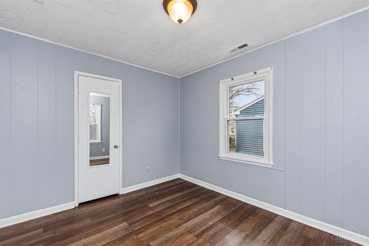 2412 Findlater Court Cincinnati, OH 45230 - Photo 11 of 19