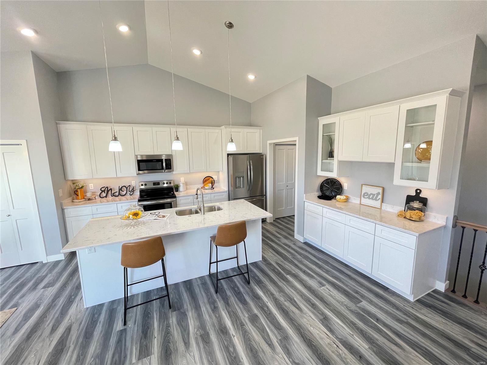 3159 Biloxi Drive Glen Carbon, IL 62034 - Photo 12 of 39