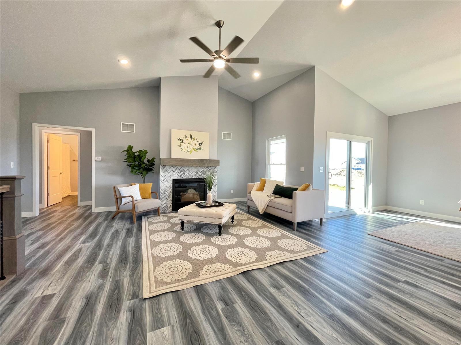 3159 Biloxi Drive Glen Carbon, IL 62034 - Photo 8 of 39