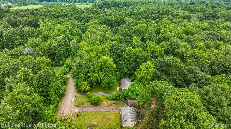 21135 Elwell Road Belleville, MI 48111 - Photo 33 of 35