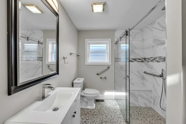 $499,900 | 1816 Clinton Avenue, Berwyn, IL 60402