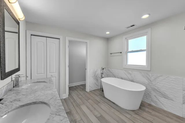 $499,900 | 1816 Clinton Avenue, Berwyn, IL 60402