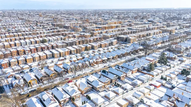 $499,900 | 1816 Clinton Avenue, Berwyn, IL 60402