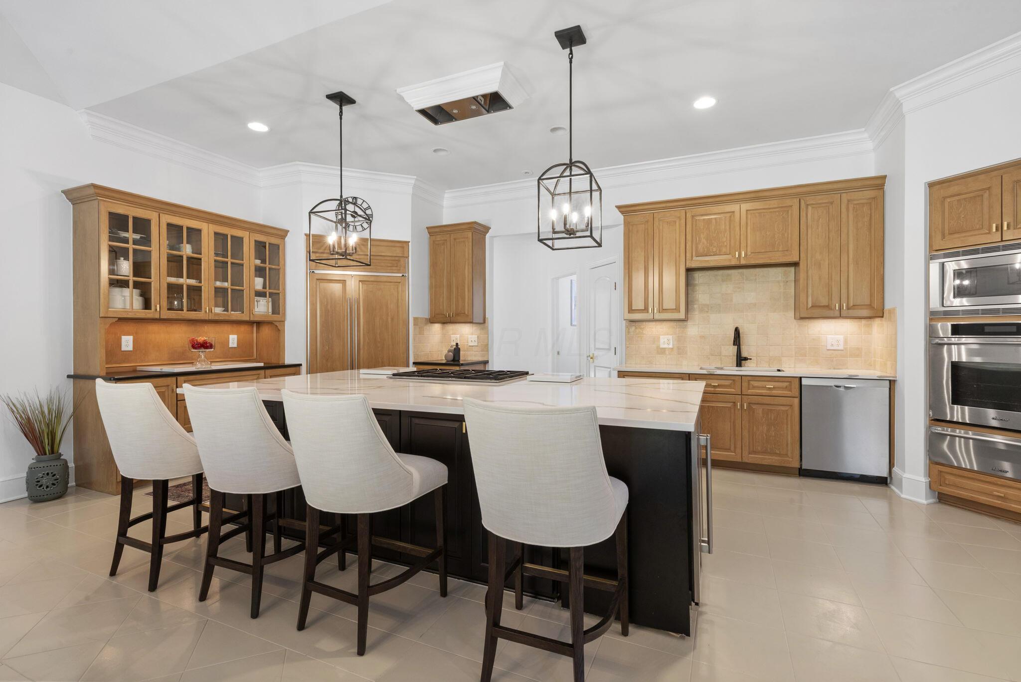 6999 Red Bank Road Galena, OH 43021 - Photo 16 of 72 Kitchen