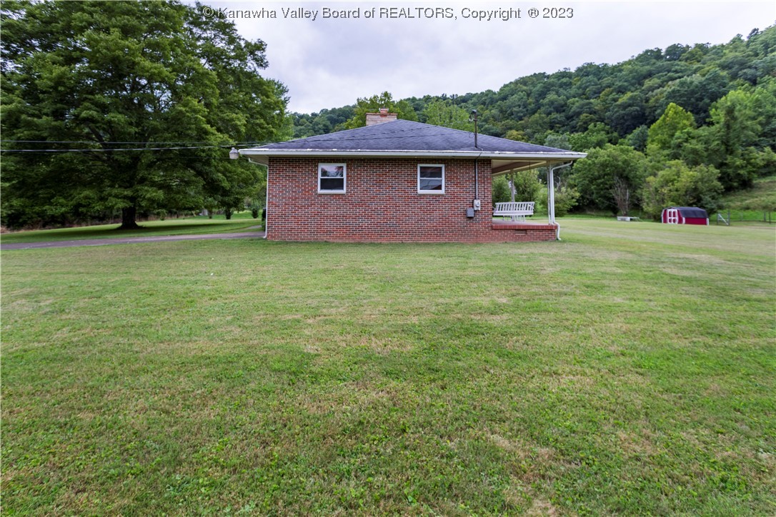 11538 Derricks Creek Road Charleston, WV 25320 - Photo 24 of 31 Gallery Image 24