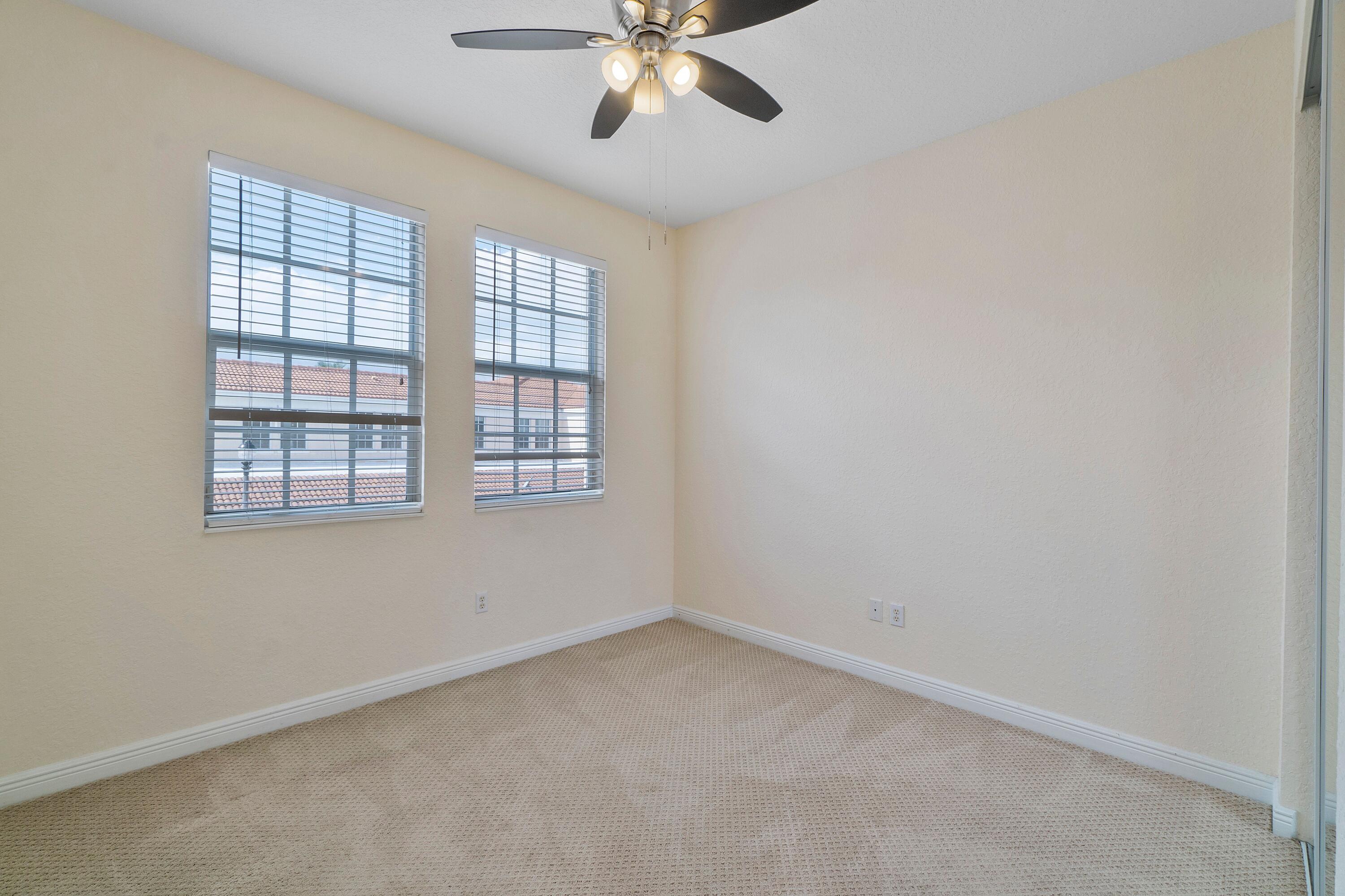 8332 Northwest 7th Court Boca Raton, FL 33487 - Photo 14 of 23 mQumdE7c