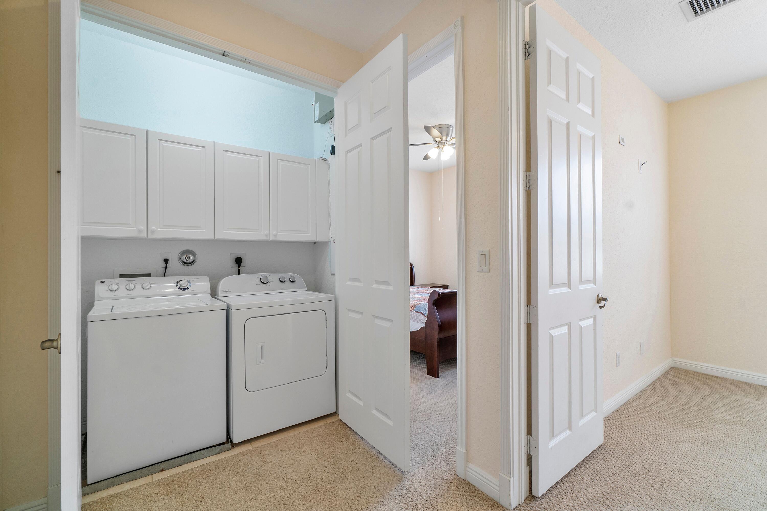8332 Northwest 7th Court Boca Raton, FL 33487 - Photo 18 of 23 SHaV5t_M