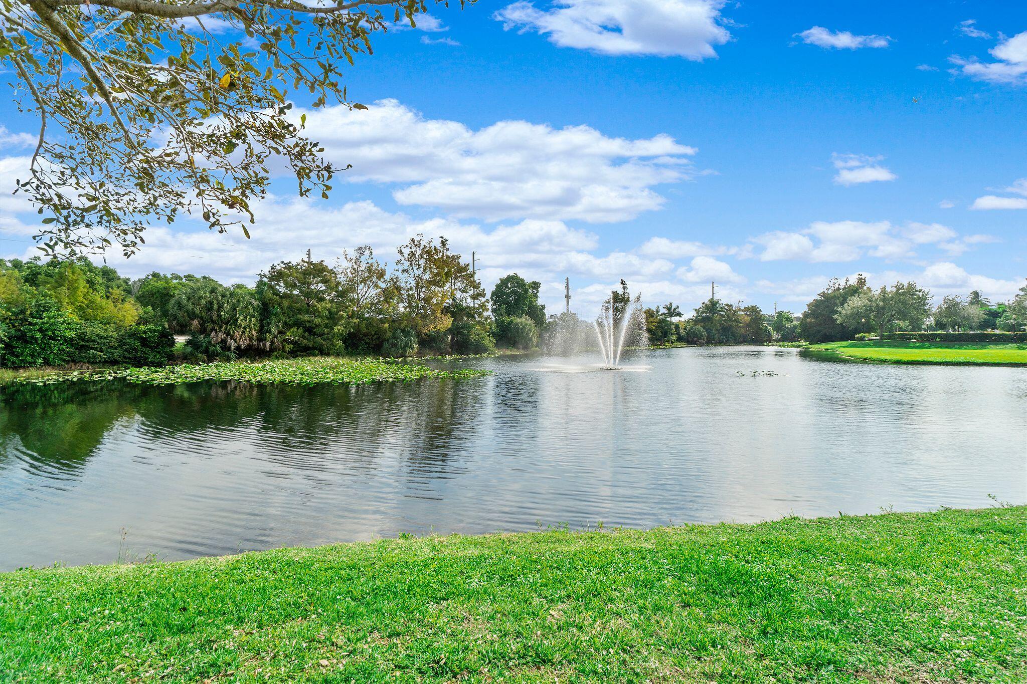 8332 Northwest 7th Court Boca Raton, FL 33487 - Photo 22 of 23 hLatmQZH