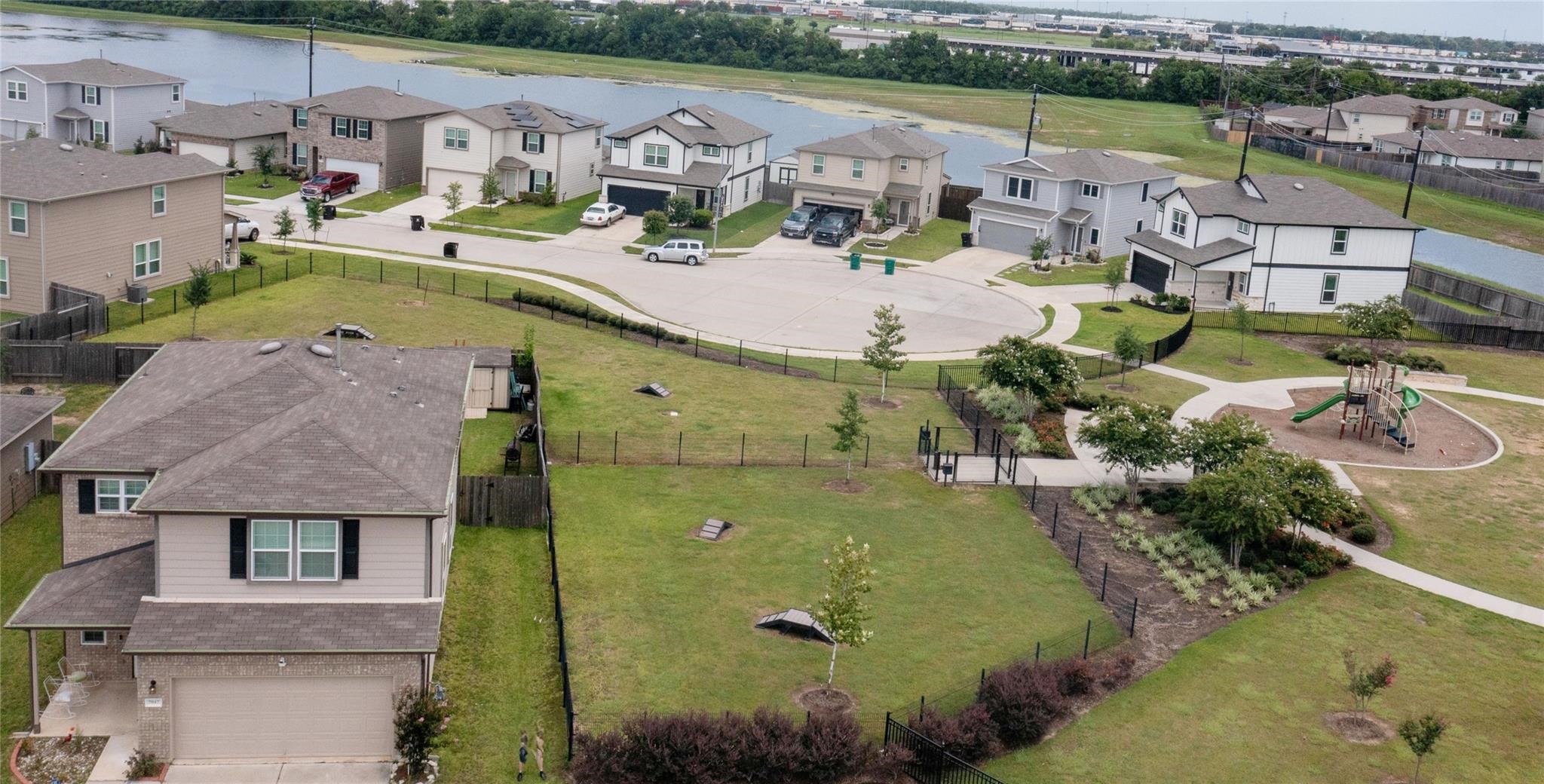 7047 Hobby Wind Ridge Drive Houston, TX 77075 - Photo 48 of 49 Gallery Image 48